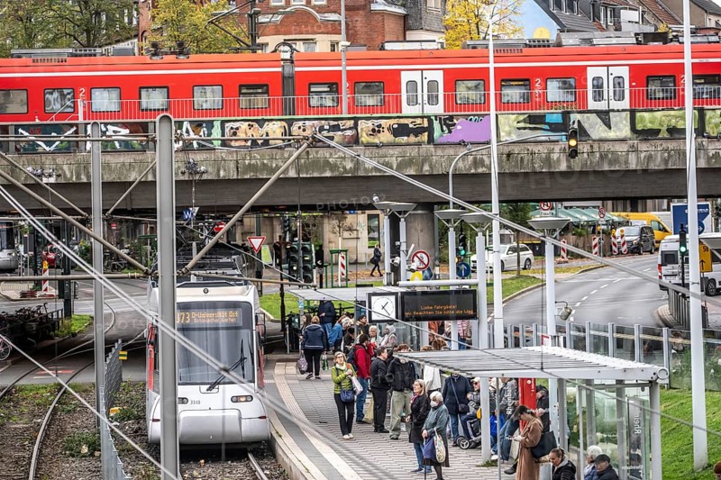 Tram station, at Düsseldorf-Bilk station, hub of S-Bahn, subway, tram, public bus, North Rhine-Westphalia