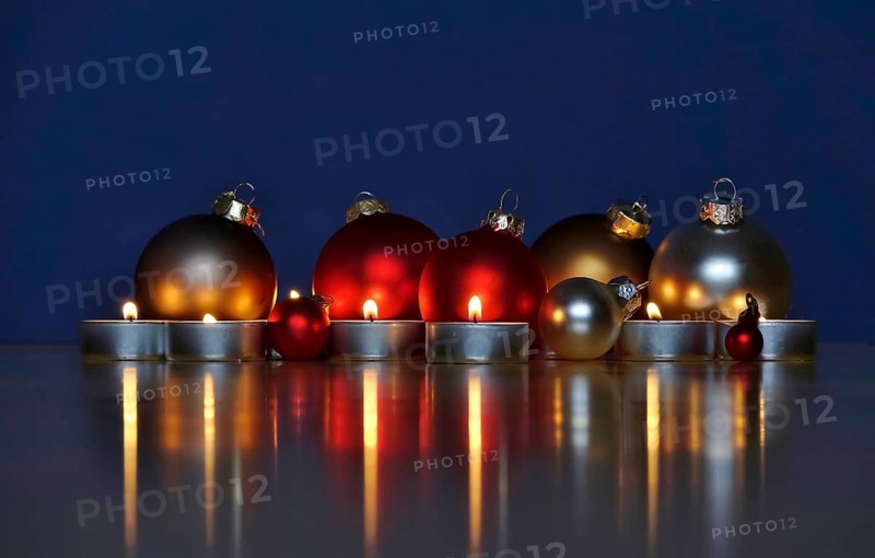 Still life with Christmas tree balls and candles, Germany