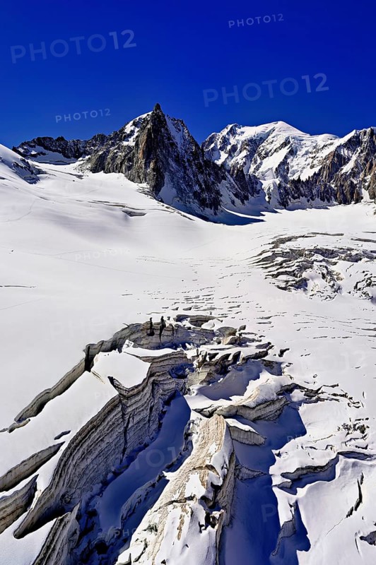 View of the mountains from the Télécabine Panorama Railway, La Tour Ronde, Mont Blanc, in the foreground the glacier du Géant, Chamonix-Mont-Blanc, Haute-Savoie, France