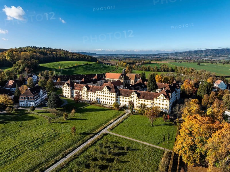 Salem Castle School and Boarding School, Salem International College, former imperial abbey, museum, concert area, former monastery of Order of Cistercians, aerial view, Lake Constance District, Linzgau, Baden-Württemberg, Germany