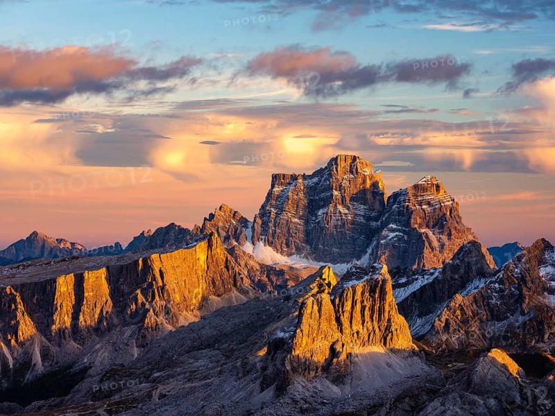Alpenglühen, Monte Pelmo in the evening light, Dolomites, Belluno province, Veneto region, Italy
