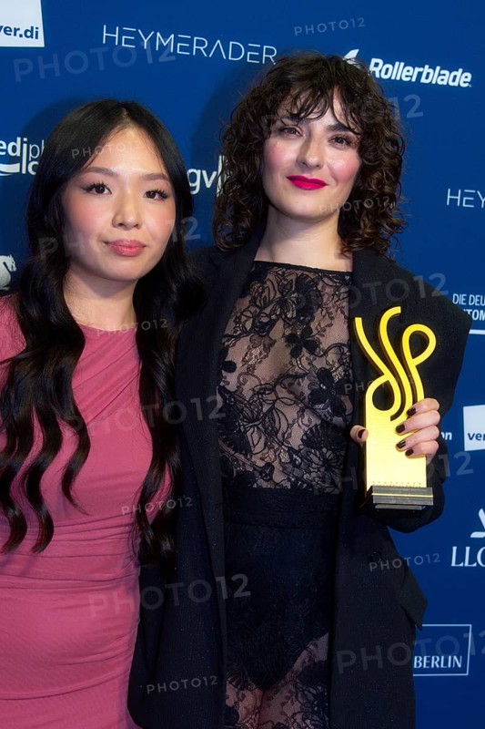 Seyneb Saleh - Award winner Episodic role in Uncivillised - Nine Eleven, with laudator Trang Le Hong, DEUTSCHER SCHAUSPIELPREIS 2025, Red Carpet at PULLMAN BERLIN SCHWEIZERHOF, Berlin, 09.10.2025