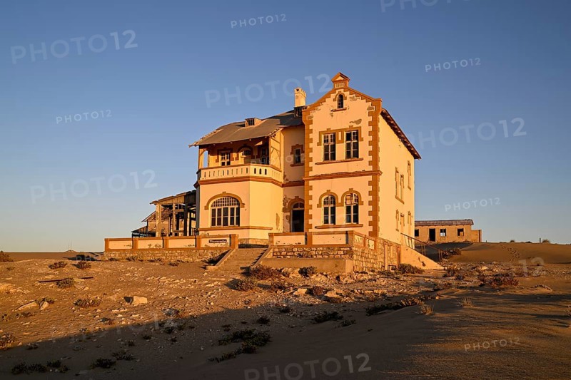 Mine manager's house, Kolmanskop, restricted diamond area, Karas region, Namibia