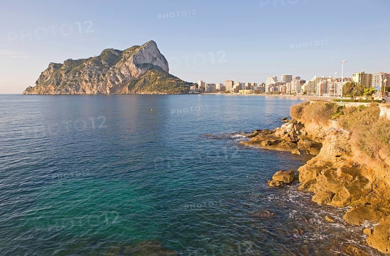 Beach promenade, Playa La Fossa-Levante, rock, Penon de Ifach, landmark, coast, city skyline, skyscrapers, hotels, Mediterranean, bay, skyline, Calpe, Costa Blanca, Spain