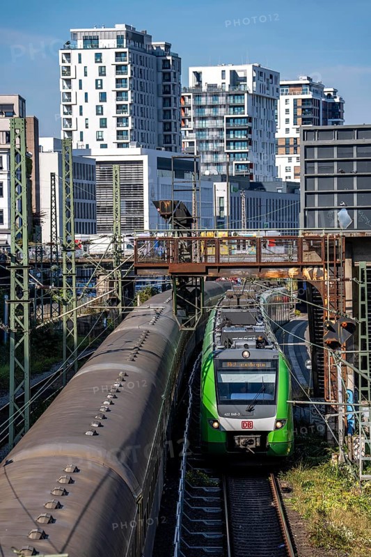 Wehrhahn station, railway line in Düsseldorf, along Toulouser Allee, residential area, office building, on former railway facilities, freight yard, industrial estates, tram, S-Bahn, regional train, North Rhine-Westphalia, Germany