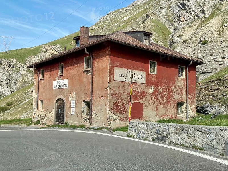 Second house Seconda Casa Cantoniera on the road sulla S.S.38 dello Stelvio to from Bormio on west ramp south ramp west south to from Stelvio Pass, South Tyrol, Alto Adige, Italy