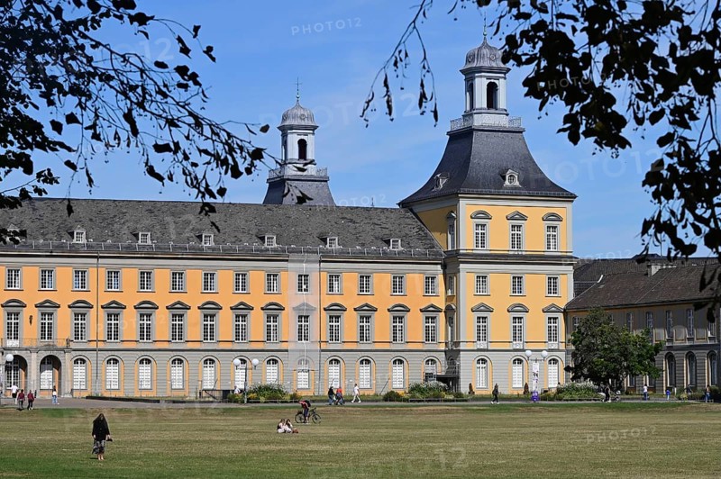 Main building of the Rheinische Friedrich-Wilhelms-Universität Bonn