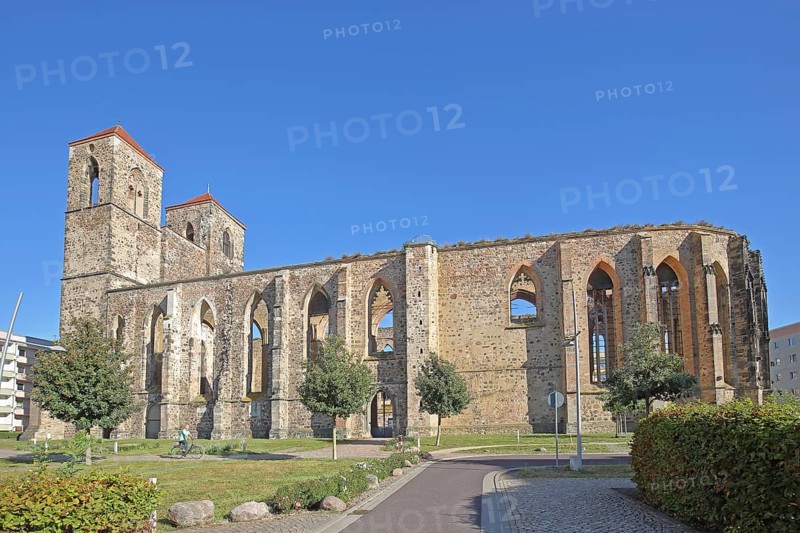 St Nikolai church ruins with twin towers, Zerbst, Fläming, Saxony-Anhalt, Germany