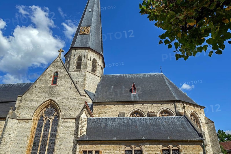 Sint-Petruskerk, Saint Peter's Church in the village Bazel near Kruibeke, East Flanders, Belgium