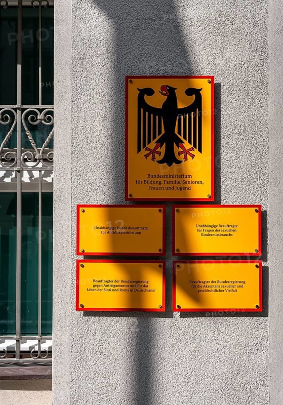 Yellow information signs, federal eagle with reference to federal ministries located there in the Berlin government district, Berlin, Germany