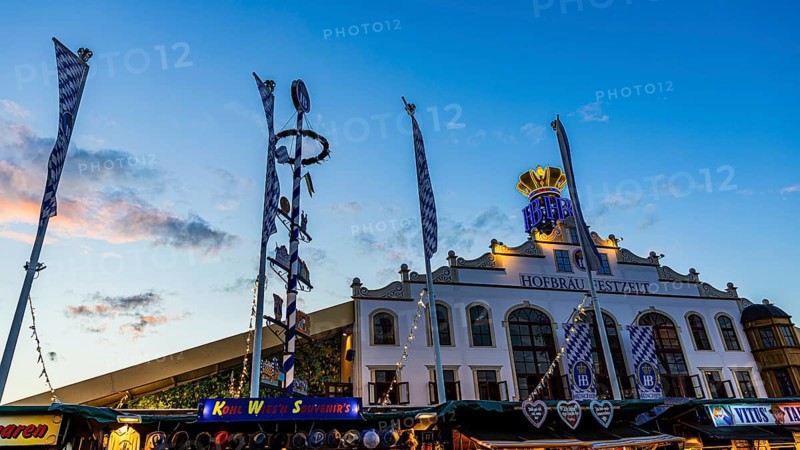 The Hofbräu marquee in the evening light, Festwiese, Theresienwiese, Oktoberfest, Munich, Upper Bavaria, Bavaria, Germany