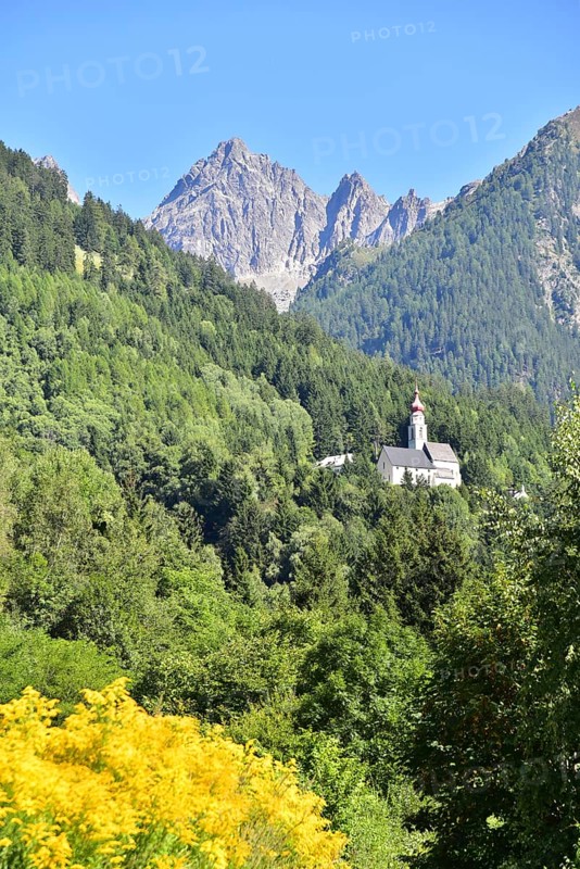 Kaltenbrunn pilgrimage church in Kaunertal, in the background the Gsallkopf (3278 m) in the Ötztal Alps, Tyrol, Austria