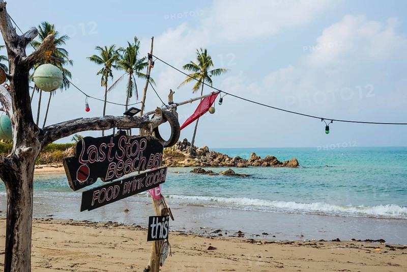 Sandy beach beach and beach bar, Klong Khong Beach, Sala Dan, Ko Lanta, Koh Lanta, Krabi Province, Southern Thailand, Andaman Sea, Thailand