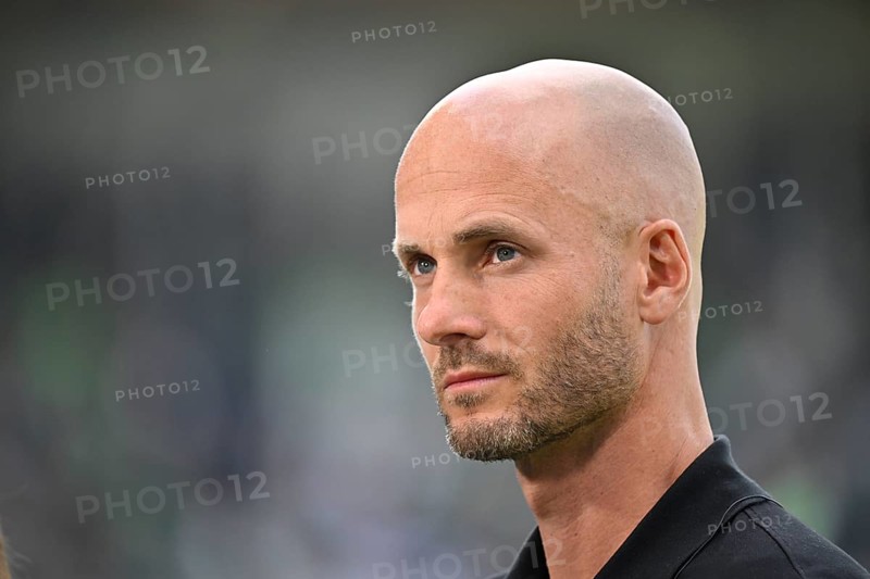 Coach Paul Simonis VfL Wolfsburg Portrait Voith-Arena, Heidenheim, Baden-Württemberg, Germany