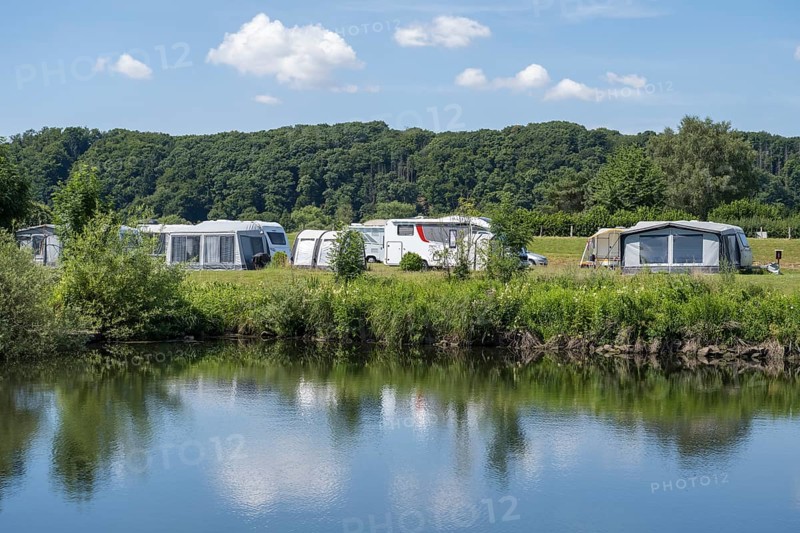 Caravan on the banks of the Ruhr, campsite, Mülheim an der Ruhr, Rurgebiet, North Rhine-Westphalia, Germany