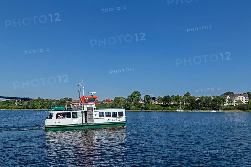 Passenger ferry Adler 1, Holtenauer Hochbrücken, Kiel Canal, Kiel, Schleswig-Holstein, Germany