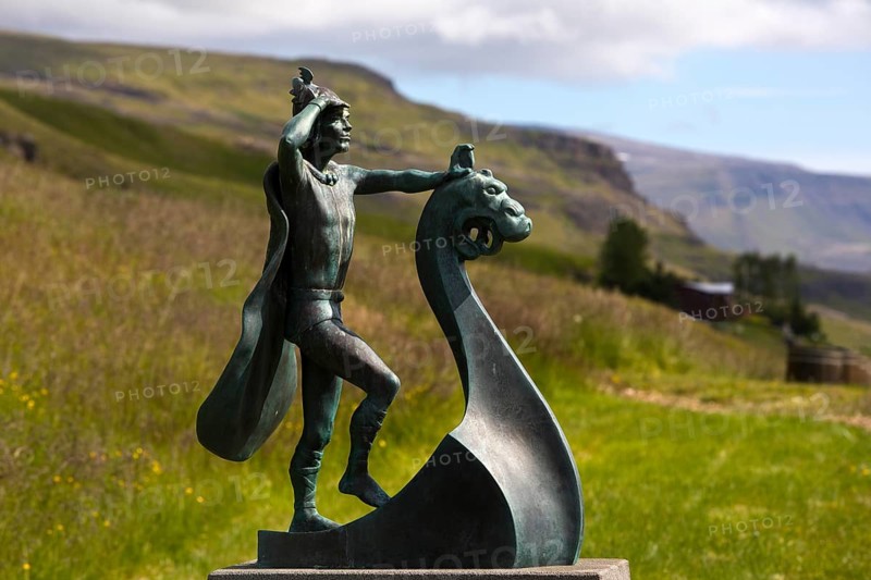 Statue of Leifur Eiríksson, the discoverer of America, who was born here, Eiríksstadir Museum, Haukadlur, West Iceland, Iceland