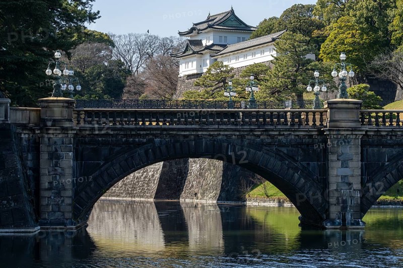 Tokyo Imperial Palace behind bridge, Kokyogaien National Garden, Chiyoda, Tokyo Prefecture, Tokyo, Japan