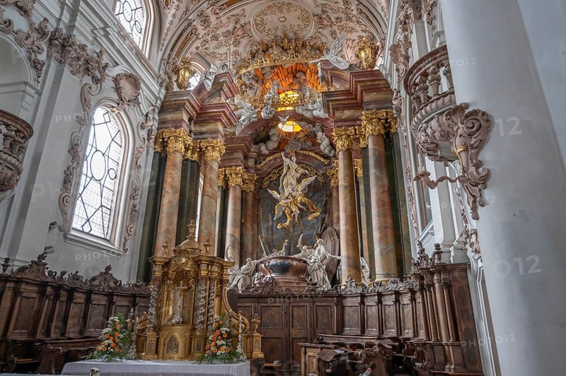 Chancel with the Assumption of the Virgin Mary with twelve apostles, a work created by Egid Quirin Asam between 1717 and 1723, Abbey Church of the Assumption of the Virgin Mary, Rohr, Lower Bavaria, Germany
