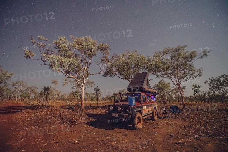 Australia Outback Landrover Camper Starry sky, Australia