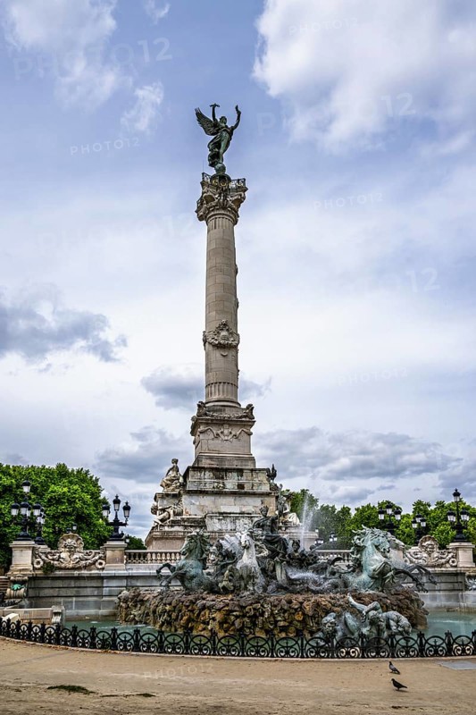 Fontaine du Char du Triomphe de la Concorde, Place des Quinconces, Bordeaux, Gironde, Nouvelle-Aquitaine, France
