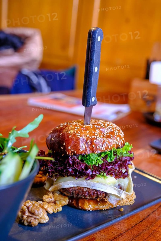 Burger, Food, Restaurant Dietmanns, Bad Tölz, Upper Bavaria, Bavaria, Germany
