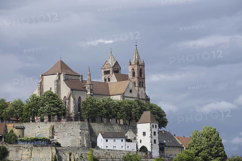 Münsterberg with St Stephan's Minster, Breisach am Rhein, Baden-Württemberg, Germany