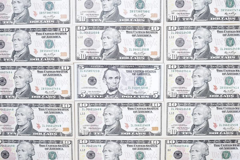 US dollar notes, 10 dollars, 5 dollars, banknotes, zoom effect