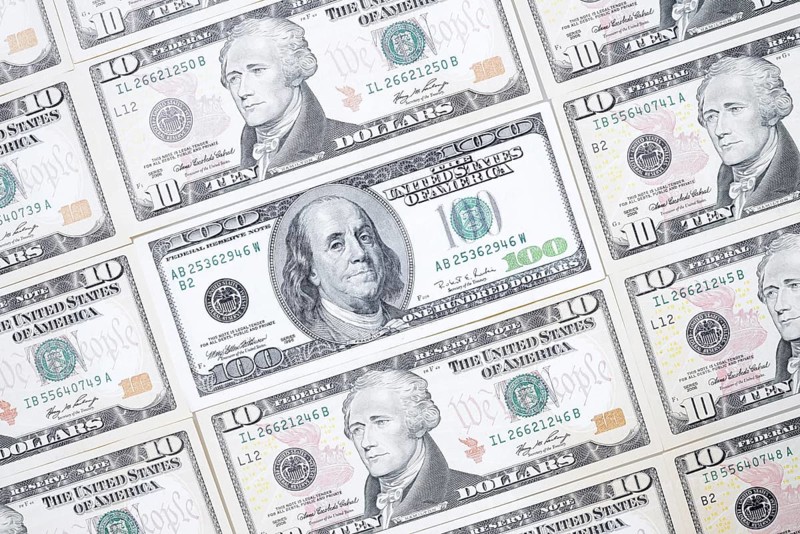 US dollar notes, 10 dollars, 100 dollars, banknotes