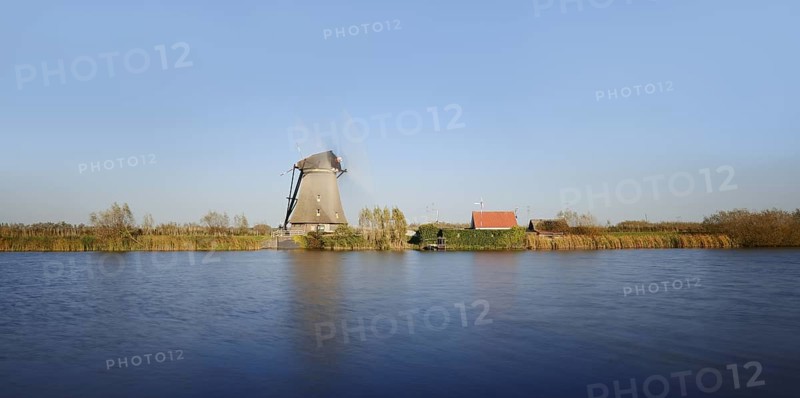 Historic windmill, UNESCO World Heritage Site, Kinderdijk, South Holland, Netherlands