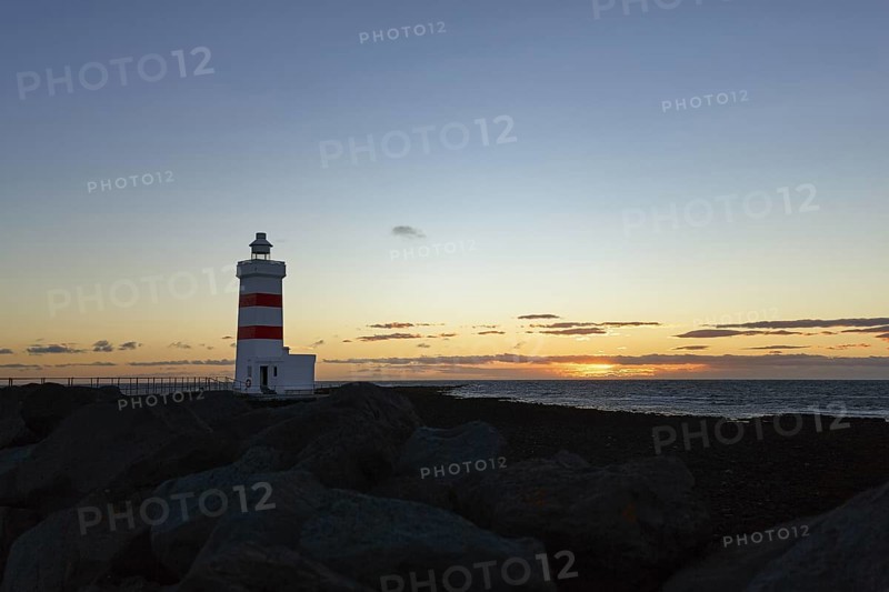 Garður lighthouse, Gardur near Keflavík, sunset at the sea, Suðurnes, Sudurnes, Reykjanes peninsula, Iceland