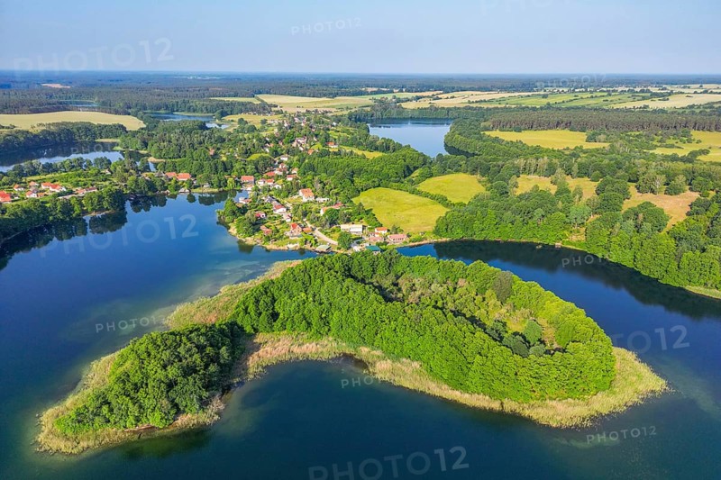 Aerial view, drone photo: Carwitz village and GÃ¤nsewerder island on Lake Carwitz behind the lake Schmaler Luzin, Feldberger Seenlandschaft, Mecklenburg Lake District, Mecklenburg-Western Pomerania, Germany