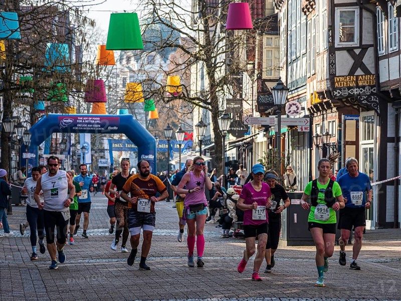 Running event 'Wasalauf', downtown Celle, along half-timbered houses, Celle, Germany