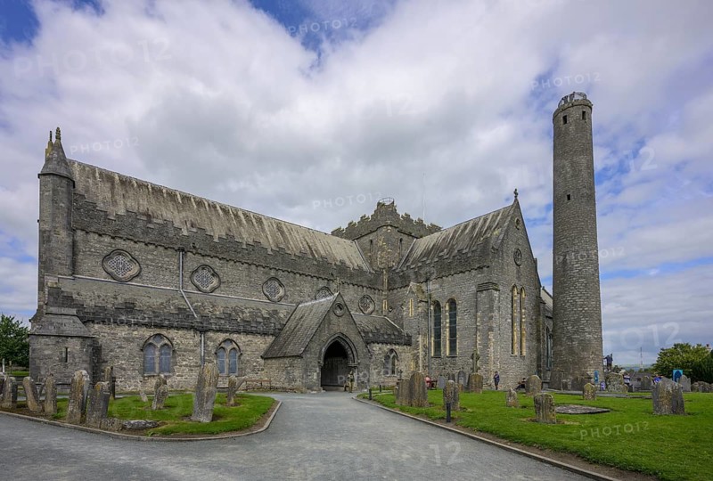 St. Canice's Cathedral with round tower, Kilkenny, County Kilkenny, Ireland