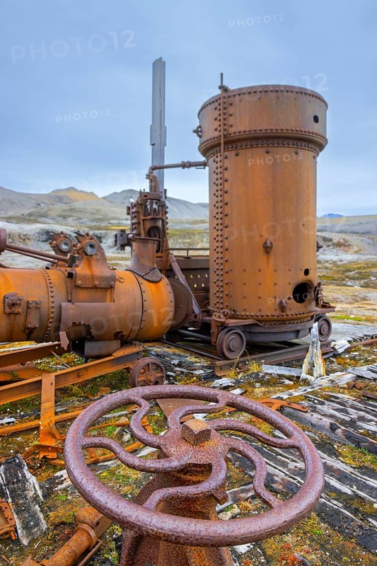 Steam engine at abandoned marble quarry Camp Mansfield, Ny London near Ny-Alesund, BlomstrandhalvÃ¸ya, Kongsfjorden, Svalbard, Spitsbergen, Norway
