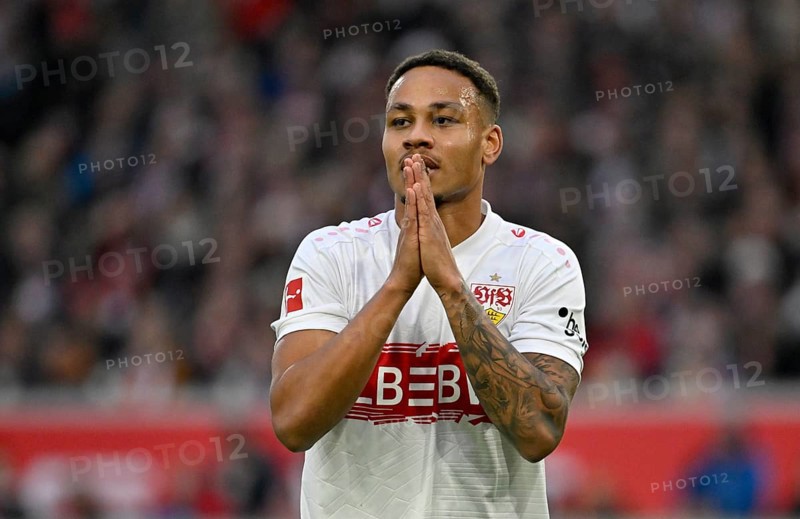 Nikolas Nartey VfB Stuttgart (28) disappointed gesture gesture MHPArena, MHP Arena Stuttgart, Baden-WÃ¼rttemberg, Germany