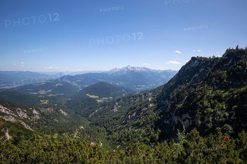 StÃ¶rhausweg in summer, hiking trail to the Berchtesgaden High Throne, with views of the Berchtesgadener Land and the Watzmann. germany