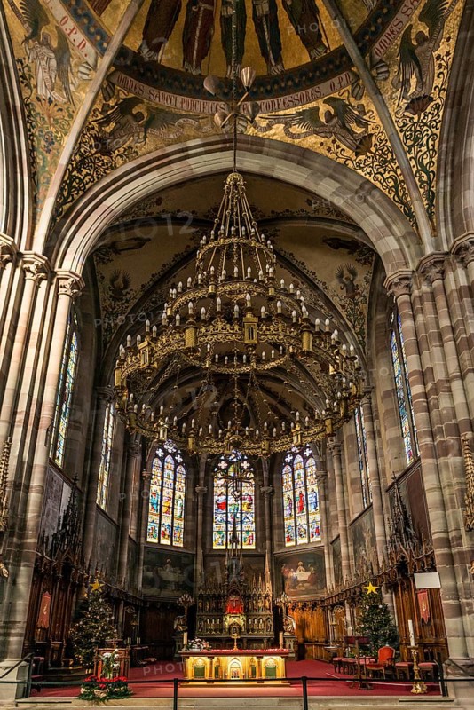 Interior view, Church of St. Peter and Paul, Obernai, Alsace, Bas-Rhin Department, France