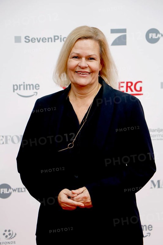Nancy FÃ¤ser at the world premiere of Stromberg - Everything as usual on 1.12.2025 at the Zoo Palast in Berlin