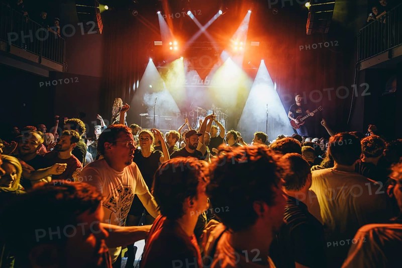 Fans on The Subways live on For Eternity Tour 2025 at Hole44 in Berlin on 29.11.2025