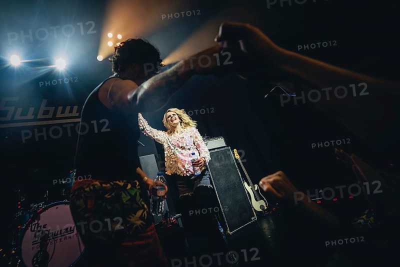 Charlotte Cooper, singer and bass player from The Subways live on For Eternity Tour 2025 at Hole44 in Berlin on 29.11.2025