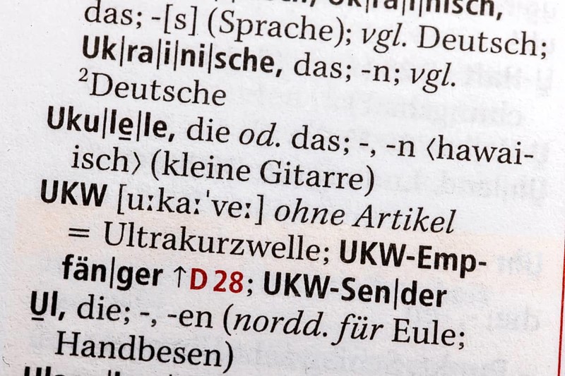 Ukulele, FM receiver Term from the Duden. Standard work of German spelling, 29th edition. germany