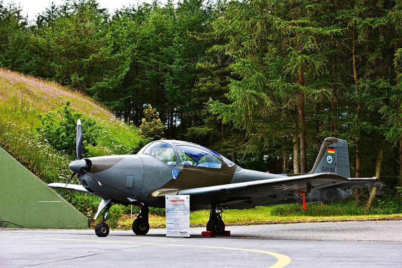Focke Wulf P-149 D Piaggo liaison trainer aircraft training and courier aircraft of the Air Force up to 1990, suitable for aerobatics, 6-cylinder boxer engine, owner: Sportfluggruppe Oldenburg e. V., Spotterday, Wittmund, Lower Saxony, Germany
