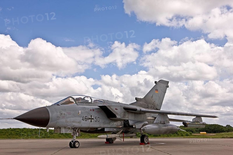 Panavia Tornado ECR, two-seater, aircraft type, multi-purpose fighter aircraft, fighter-bomber, interceptor, reconnaissance aircraft, aircraft, aerodynamic, Bundeswehr, Luftwaffe, Spotterday, Wittmund, Lower Saxony, Germany