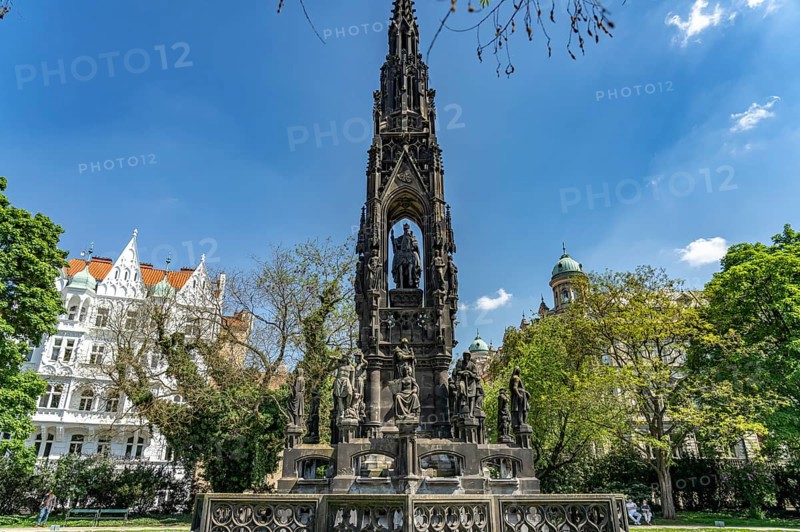 Kranner's Fountain or monument to Austrian Emperor Francis I Prague, Czech Republic