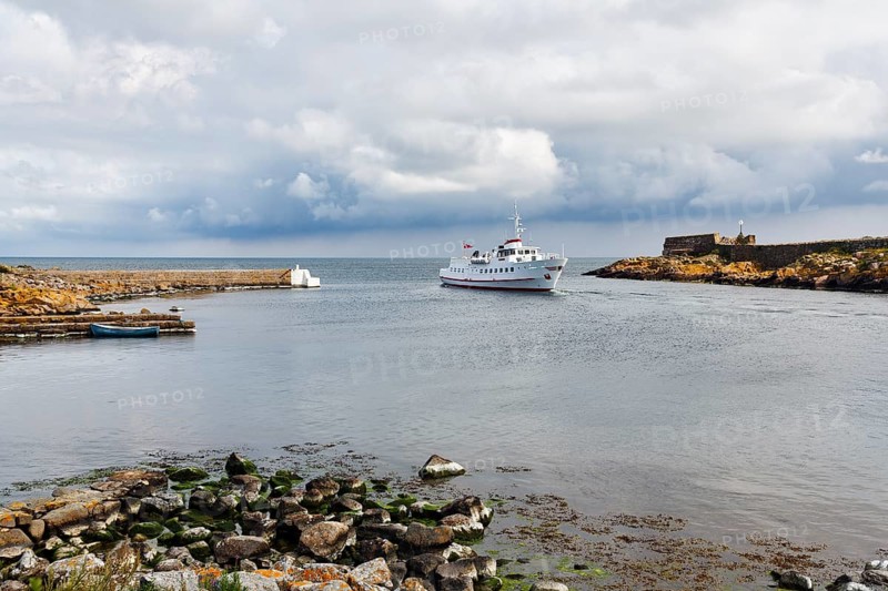 Ertholm ferry, Danish passenger ship, port entrance, ChristiansÃ¸, Christiansö, Ertholmene, Pea Islands, Bornholm, Denmark