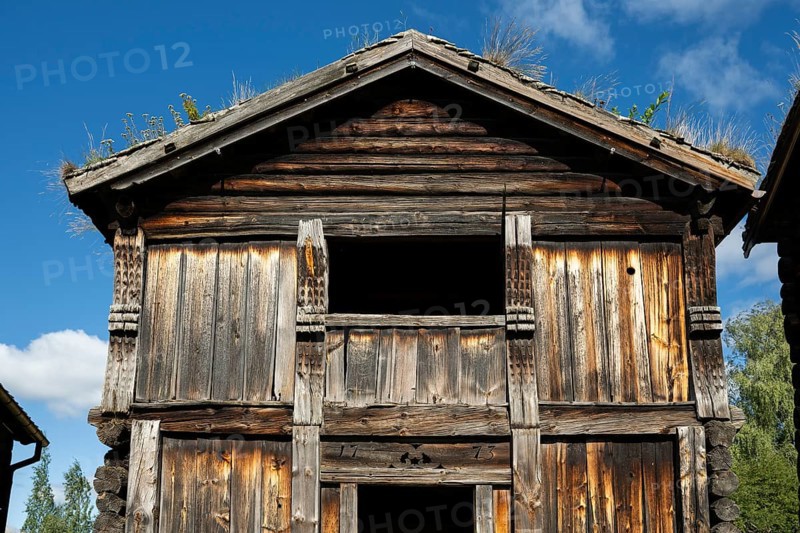 Wooden house from 1773, Maihaugen open-air museum with houses and objects from farms in Gudbrandsdal, Lillehammer am MjÃ¸sa Lake, Innlandet Municipality, Norway