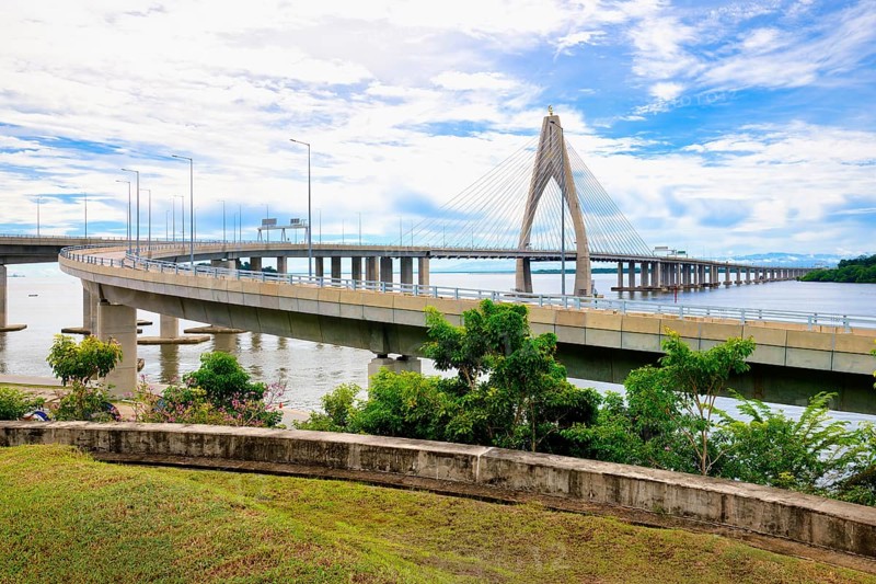 30 km long Temburong Bridge, also known as the Sultan Haji Omar Ali Saifuddien Bridge, Bandar Seri Begawan, Brunei