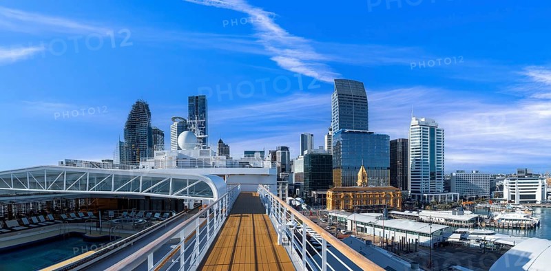 Scenic panoramic views of Auckland skyline and financial downtown city center