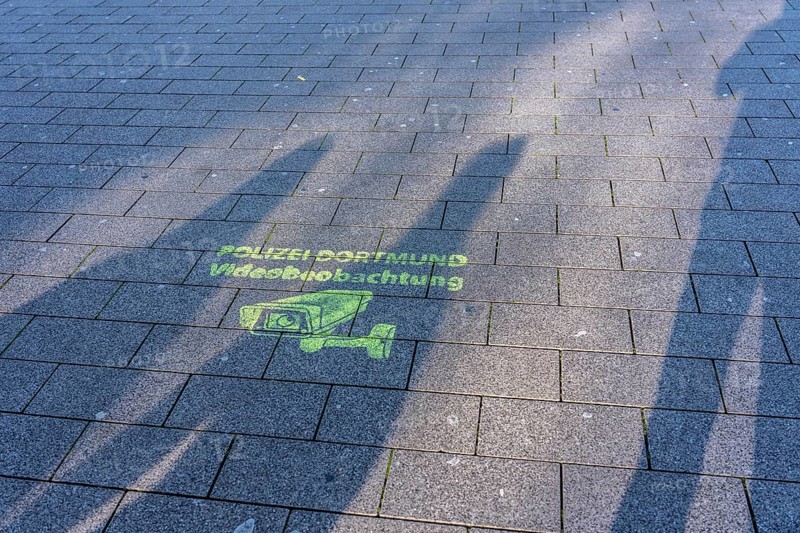 Note, sprayed on the ground that the police have set up comprehensive video surveillance in the city center of Dortmund, in front of the main train station, to prevent and investigate crimes, crime, North Rhine-Westphalia, Germany